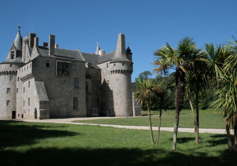 Château de Kérouzéré, France